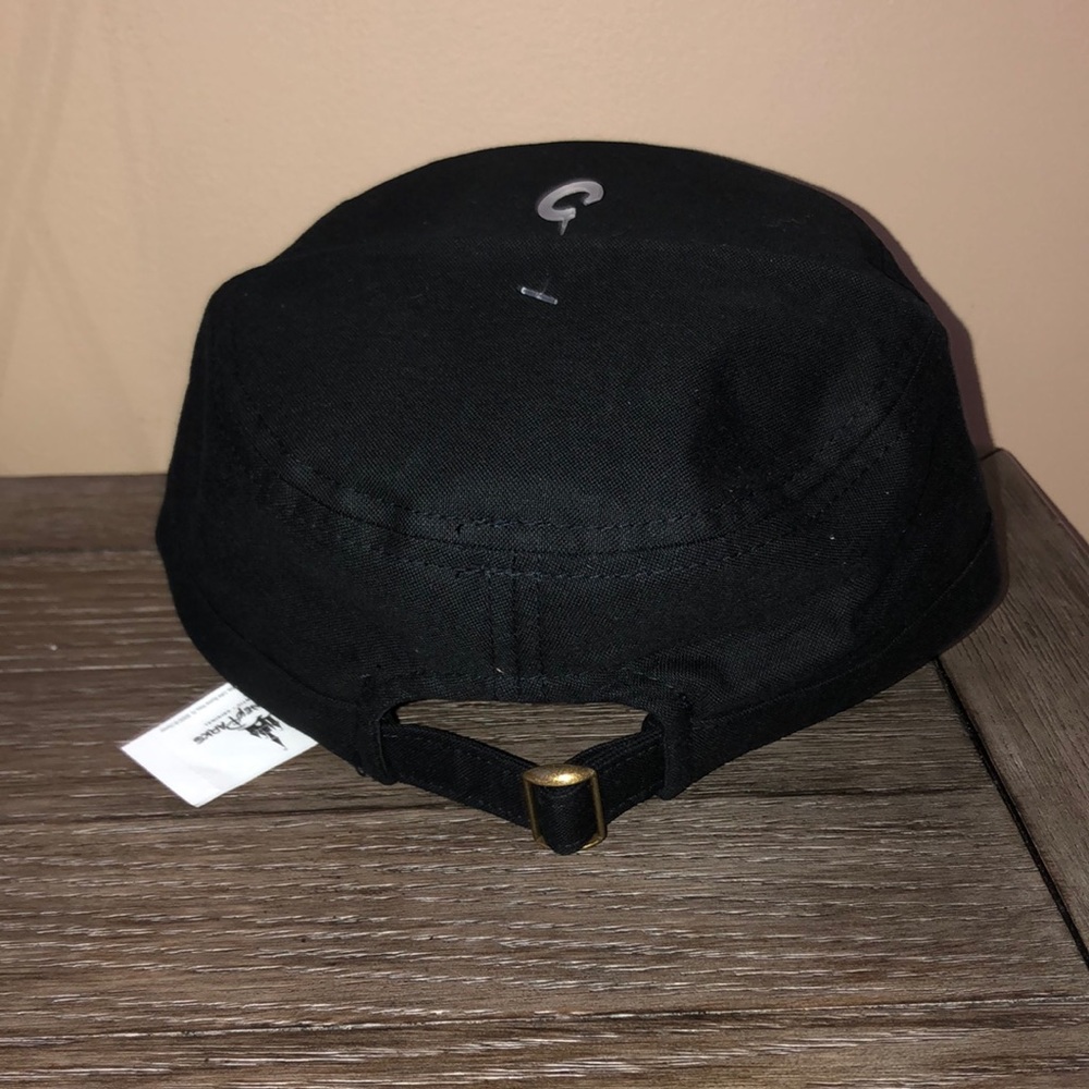 Disney Pirates of the Caribbean black cap NWT - Picture 3 of 4